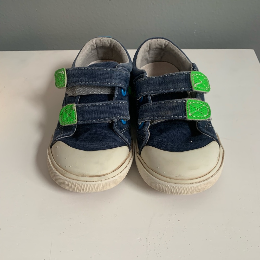 See Kai Run toddler sneakers. Size 9.